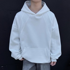 6w件+330g 秋新款男潮牌套头连帽卫衣 室外模特 WY617 P32，男装卫衣，电商A030