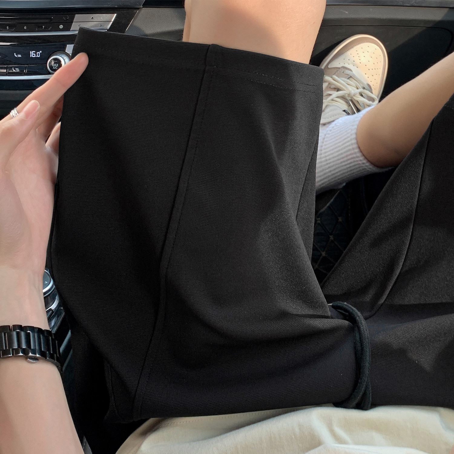 3千件米通格320g2026春款斜切速干休闲短裤户外模特DK023P28控49，男装牛仔裤，电商A030