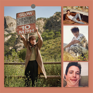 Charlie Puth断眉海报写真宿舍卧室房间床头装饰画墙贴无框画挂画