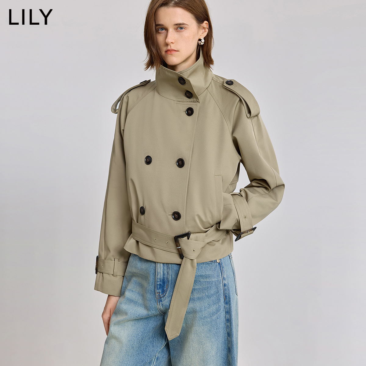 LILY卡其色短款同款收腰高领风衣