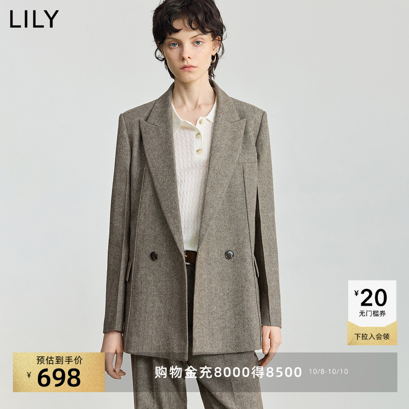 质感戗驳领 彰显利落气质