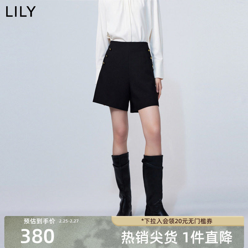 LILY2024春新款女装时尚通勤复古别致装饰扣显瘦A字西装休闲短裤