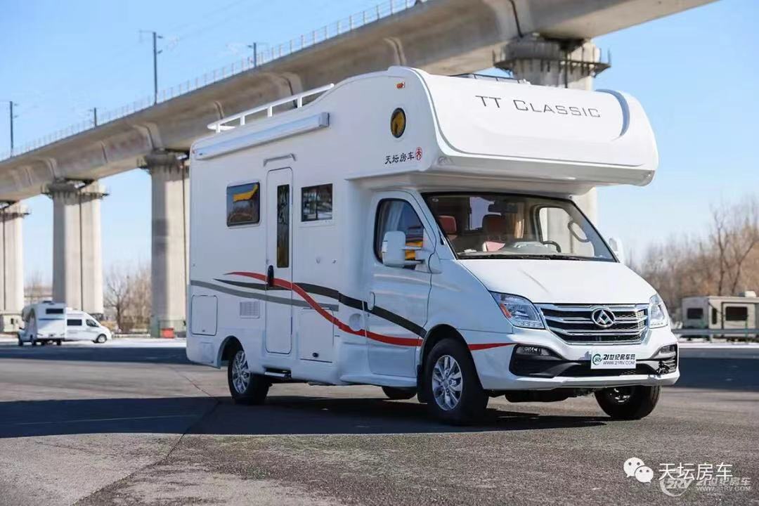 房车租赁 九江租车公司自驾代驾 别克gl8商务车