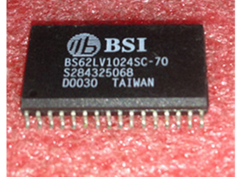 正品价优 128K*8位 SRAM