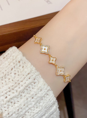 微镶锆石贝壳花瓣气质可调节抽拉手链女小众轻奢设计感手饰