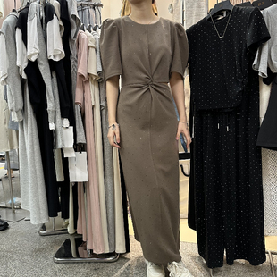 烫钻钮结露腰小心机连衣裙欧洲站2026夏新女泡泡袖高腰显瘦长裙