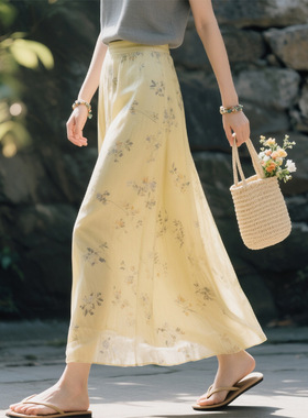 浅黄色碎花半身裙女2026年夏季新款高腰显瘦长款a字早春绝美裙子