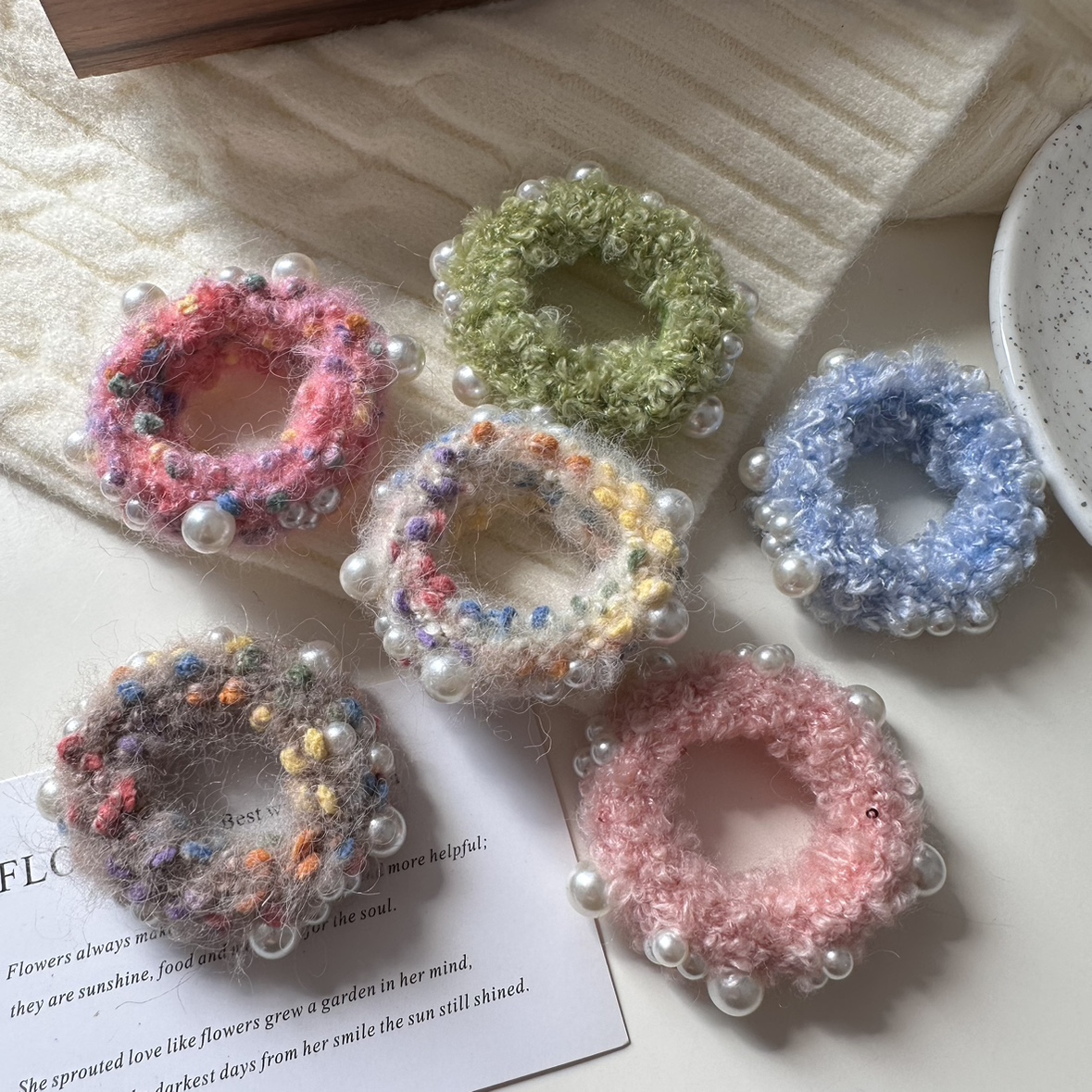 秋冬珍珠彩色毛线发圈甜美可爱