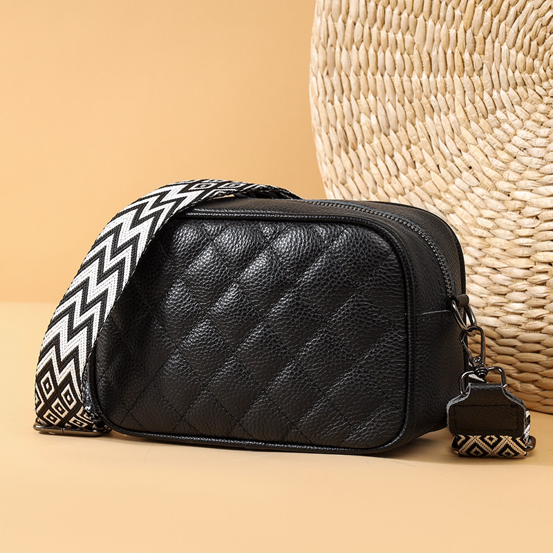女包包2025新款包包女士夏季腰包相机包女百搭宽带斜挎包女小方包