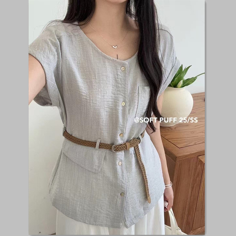 2025夏季韩版设计感显瘦气质别致小衫单排扣短袖T恤女上衣配腰带