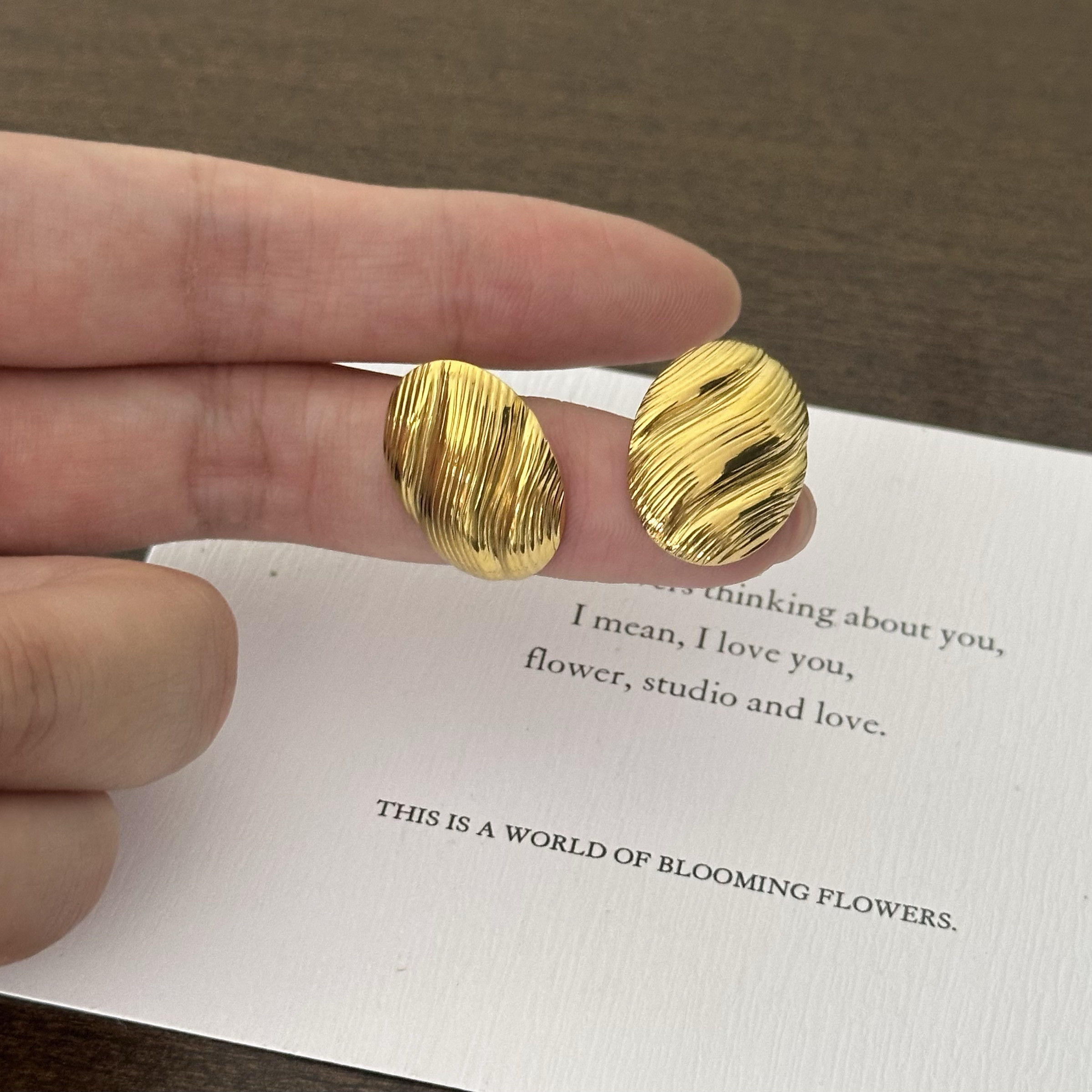 734钛钢罗纹中古vintage复古金色拉丝耳钉女时尚气质肌理百搭耳环,饰品/流行首饰/时尚饰品新,耳钉,淘宝优惠券,粉丝福利购,淘宝优惠卷