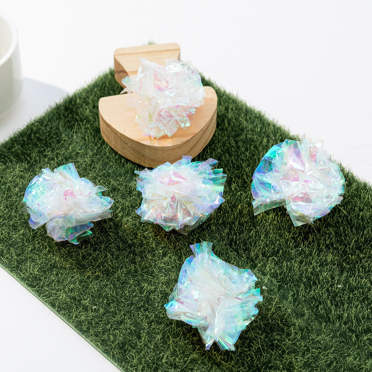 亚马逊新款白色响纸球猫咪发声玩具耐咬互动仙女造型厂家直销