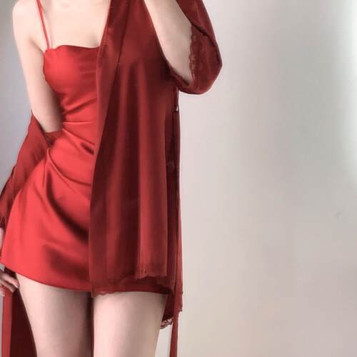 性感吊带冰丝荡领结婚新娘晨袍