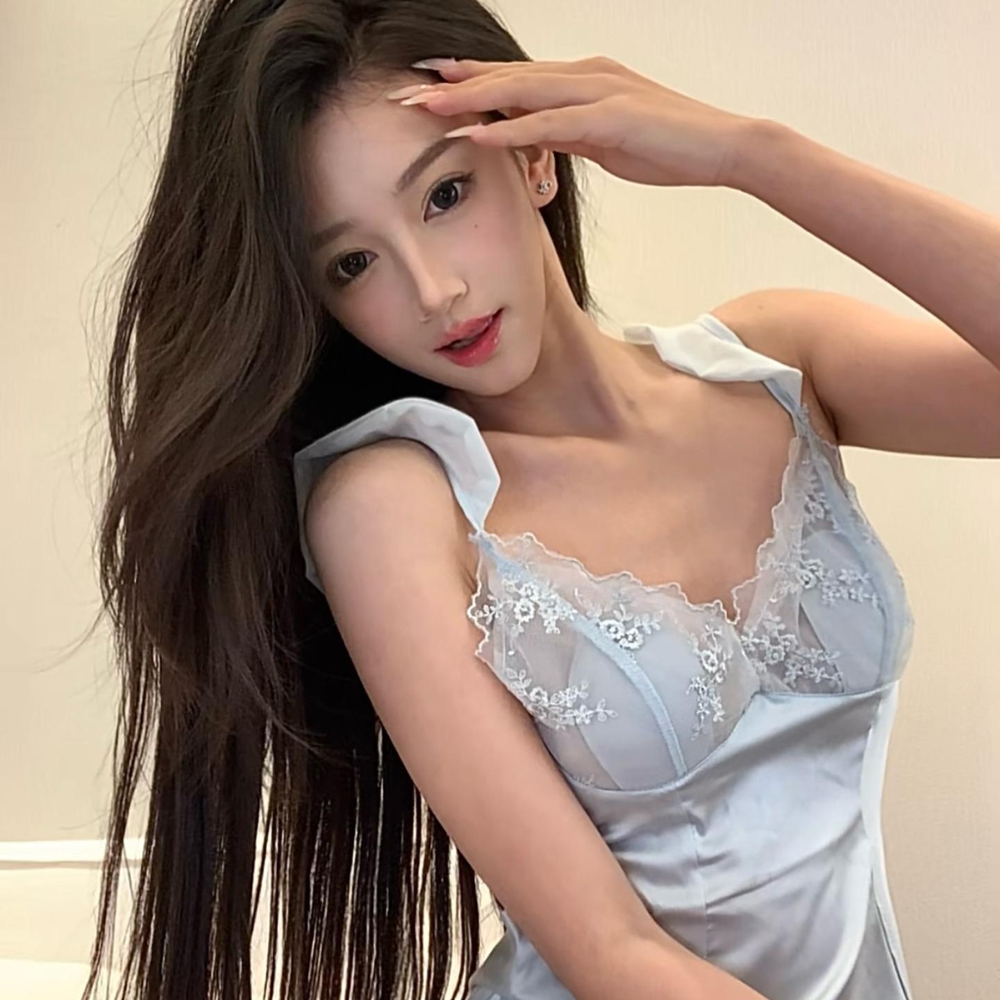 冰丝法式蕾丝睡裙露背带胸垫高级