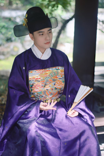 琉鱼汉服 孔雀补服 二创复原明制圆领袍婚礼司仪主持结婚官袍