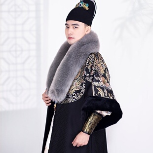 琉鱼汉服苍梧原创仿妆花裘衣黑红色加厚加绒带大毛领秋冬季黑红色