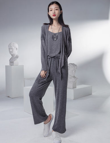 水钻柔软三件套休闲女士家居服