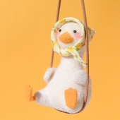 自制减压戳戳乐手工diy 羊毛毡秋千鸭材料包 车挂送男女友礼物