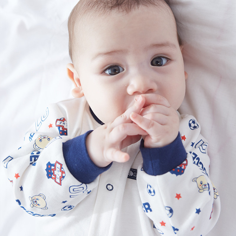 婴儿连体衣秋冬打底纯棉新生儿衣服冬款满月初生宝宝睡衣哈衣爬服