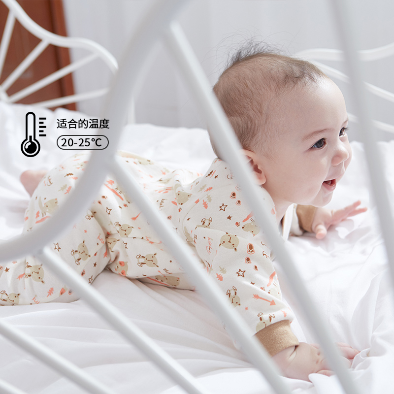 纯棉婴儿连体衣爬服满月秋冬