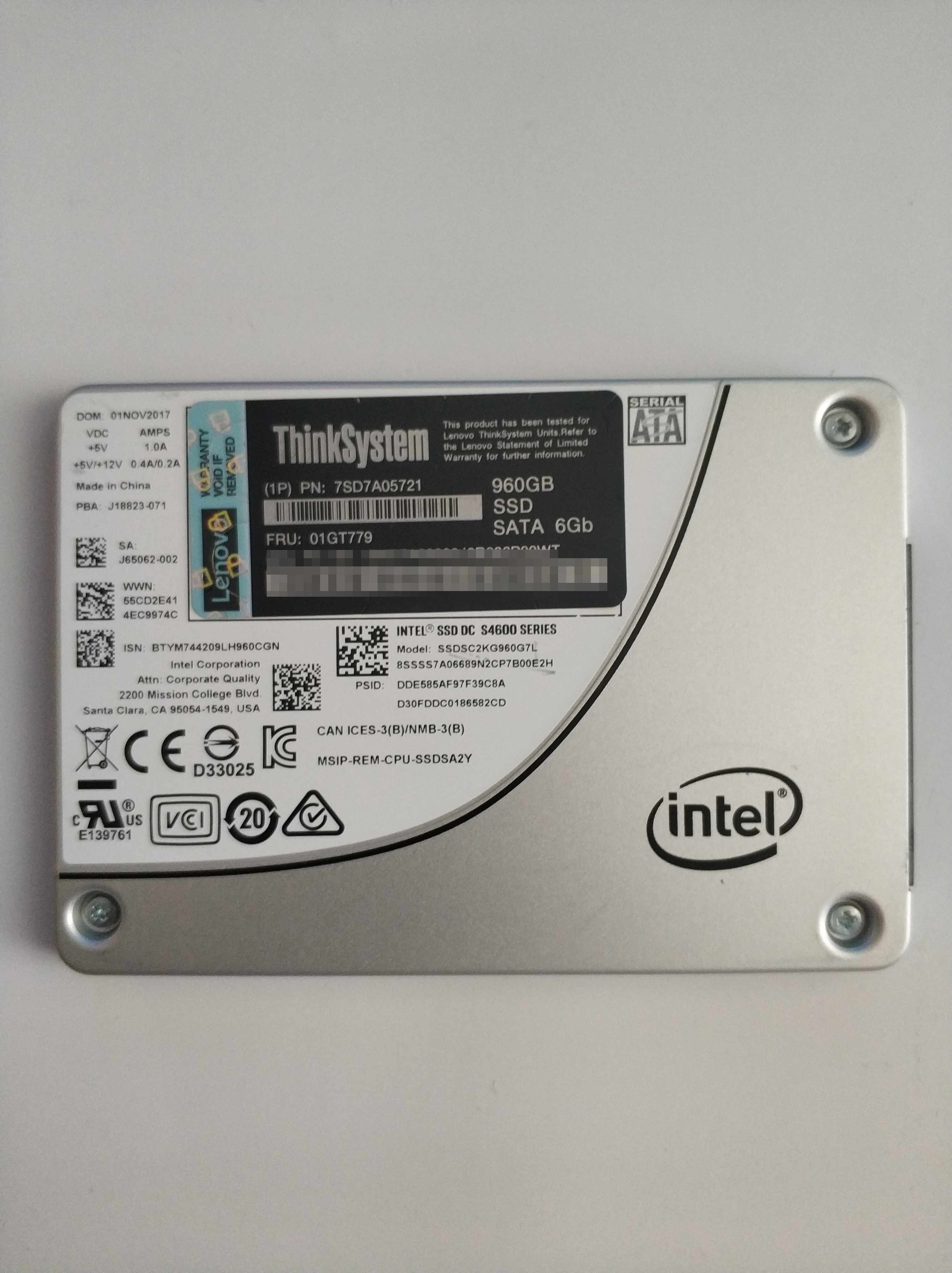 联想 SR650 SR550 960G 2.5 SSD SATA 01GT779 7SD7A05721固态-封面