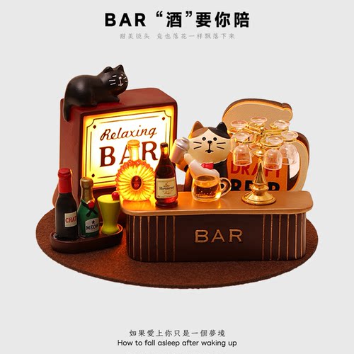 酒吧小猫摆件酒吧装饰品咖啡氛围布置道具树脂啤酒瓶摆件