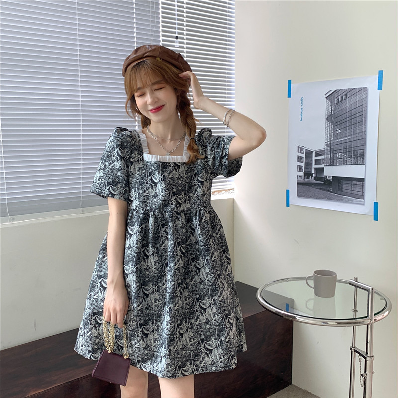 A-line dress with square neck and tuck in waist and open back