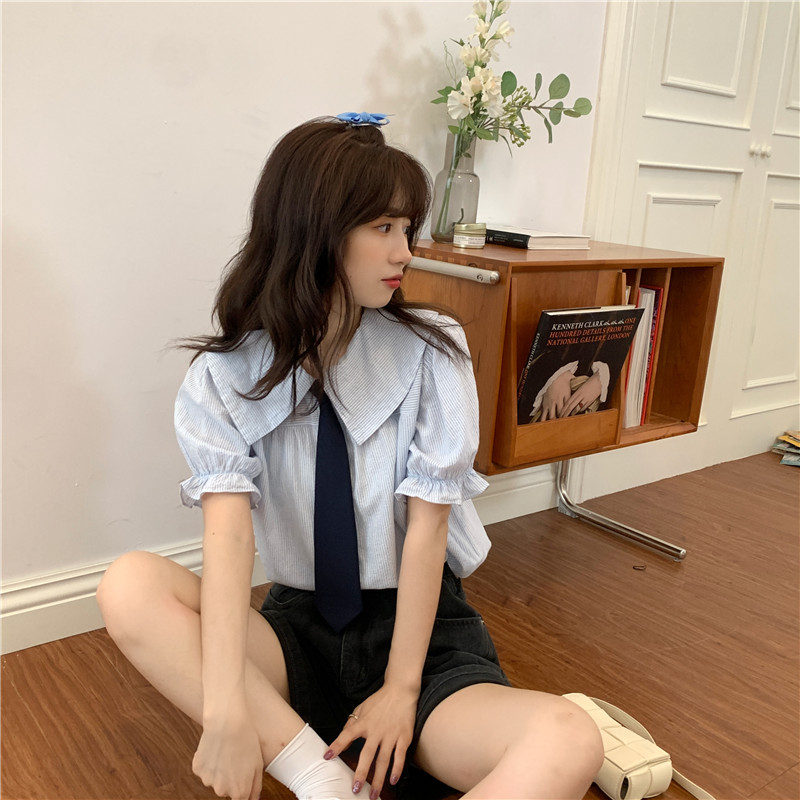 Real shot loose bubble sleeve sweet baby collar shirt with tie