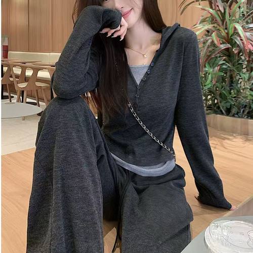 春秋季新款时尚连帽假两件卫衣运动休闲服女显瘦宽松阔腿裤两件套