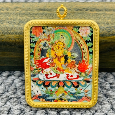 正品洒金手绘财宝天王唐卡佛牌护身符吊坠牌铜镀金噶乌盒车挂饰品