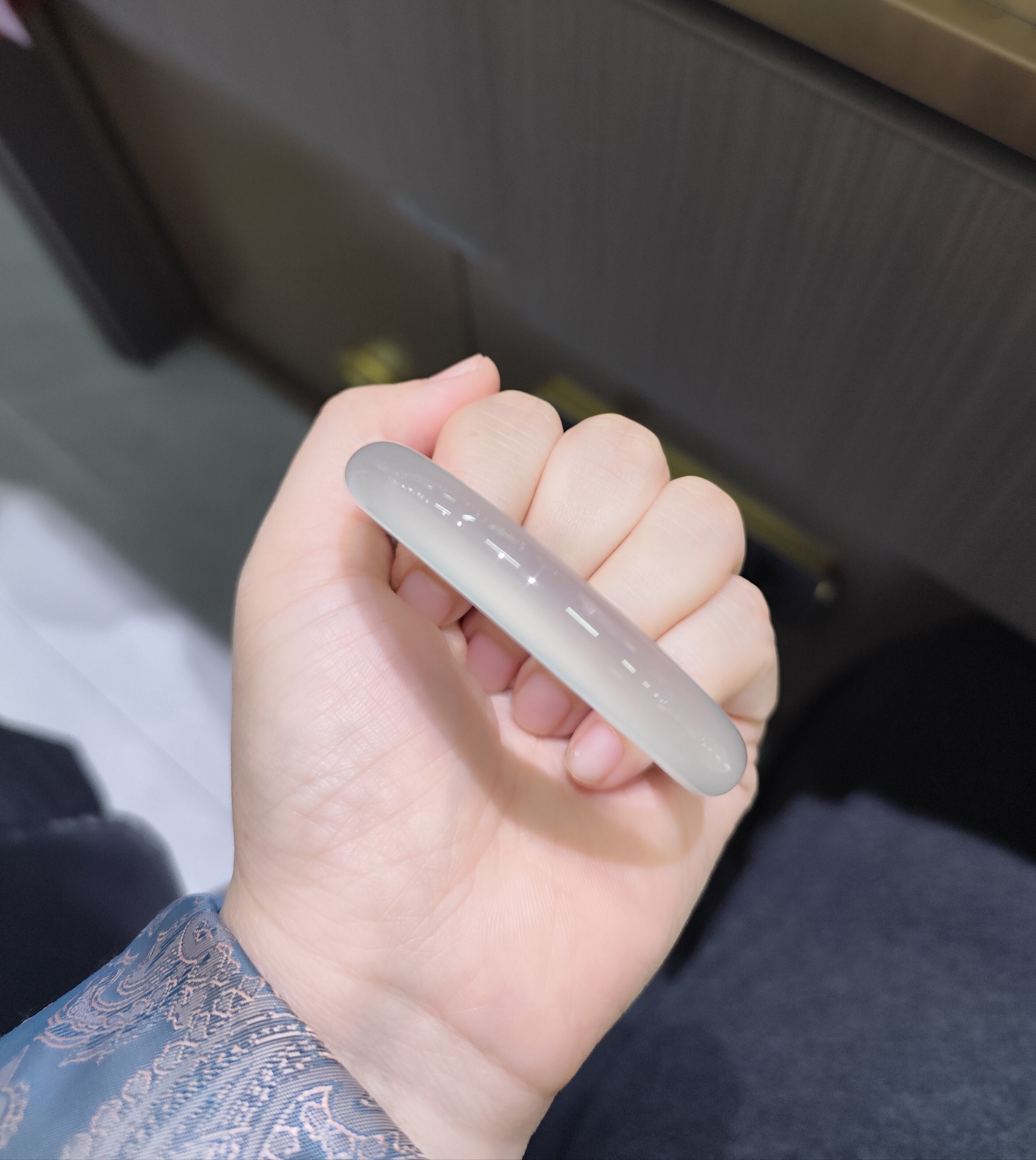 收藏级白月光手镯女天然玛瑙玉髓国风玉镯子高冰透荔枝冻生日礼物