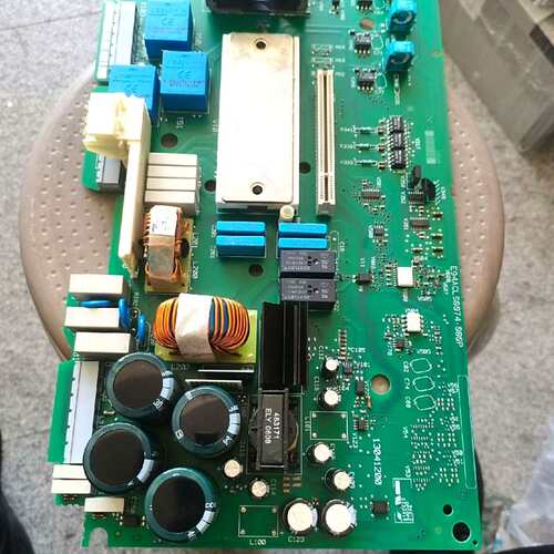 [议价可修]e94acls0074-000p vc伦茨变频器9400