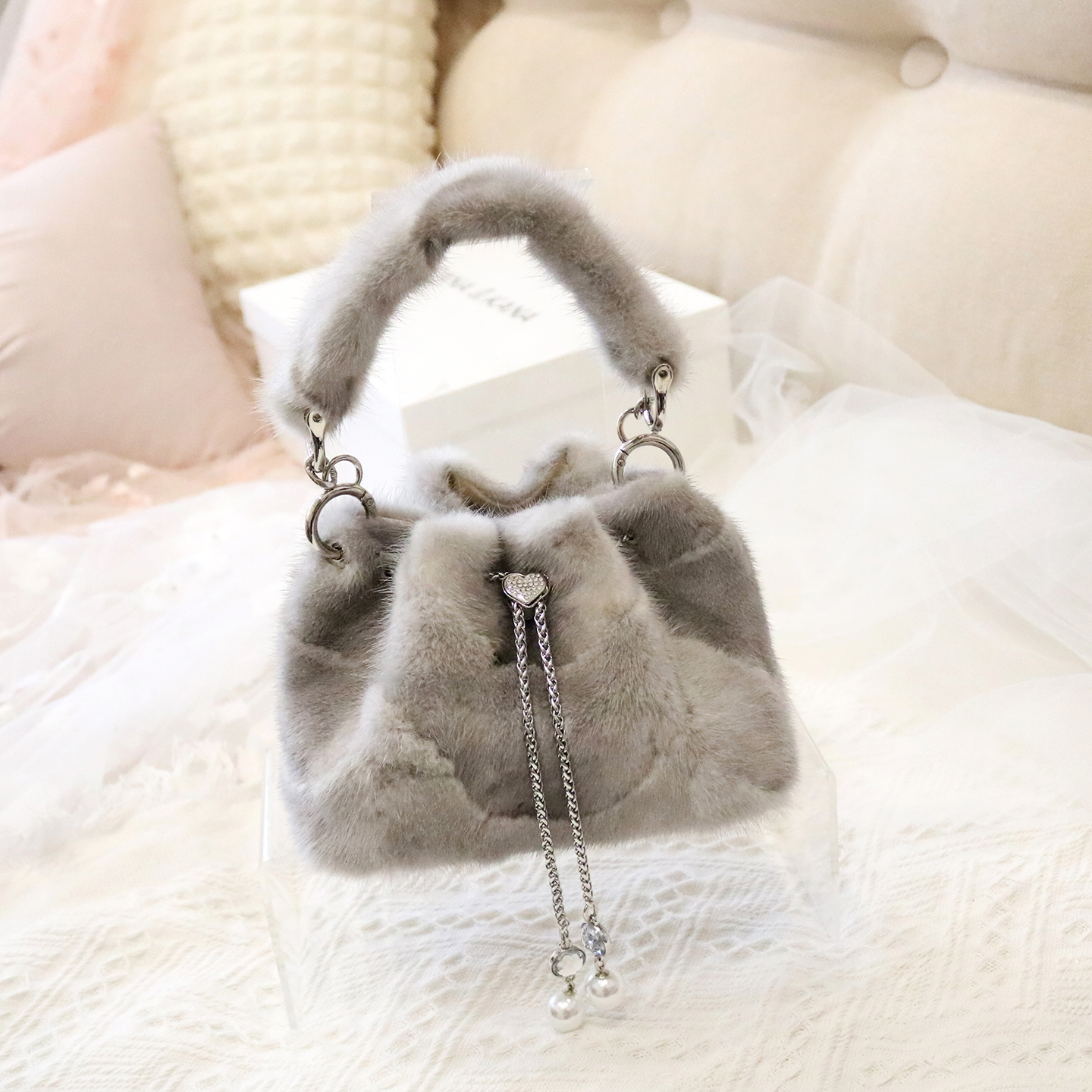 轻奢真貂皮貂毛毛绒包包水桶包