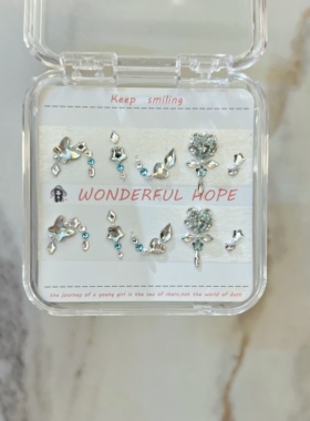 华子钻美甲穿戴甲浅粉蓝色系显白仙气施华洛美甲钻材料包