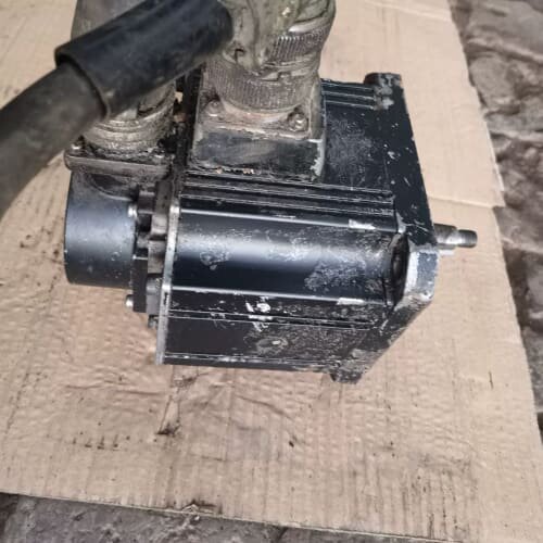 议价电机没有标签了，只有编码器有标签，编码器型号0SA104可维修