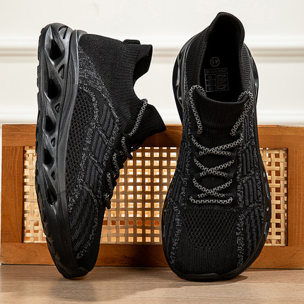 2026春秋新款大码宽脚软底宽楦袜子鞋加肥加大4E休闲运动健步潮鞋