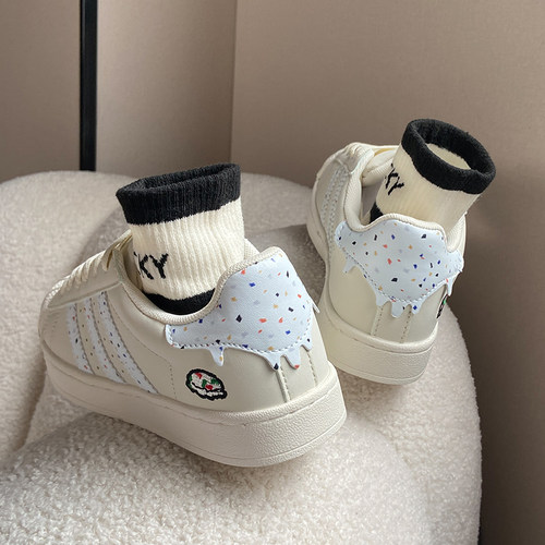 chic爆款贝壳头鞋女2025春季新款奶油色运动鞋子ins潮日系小白鞋