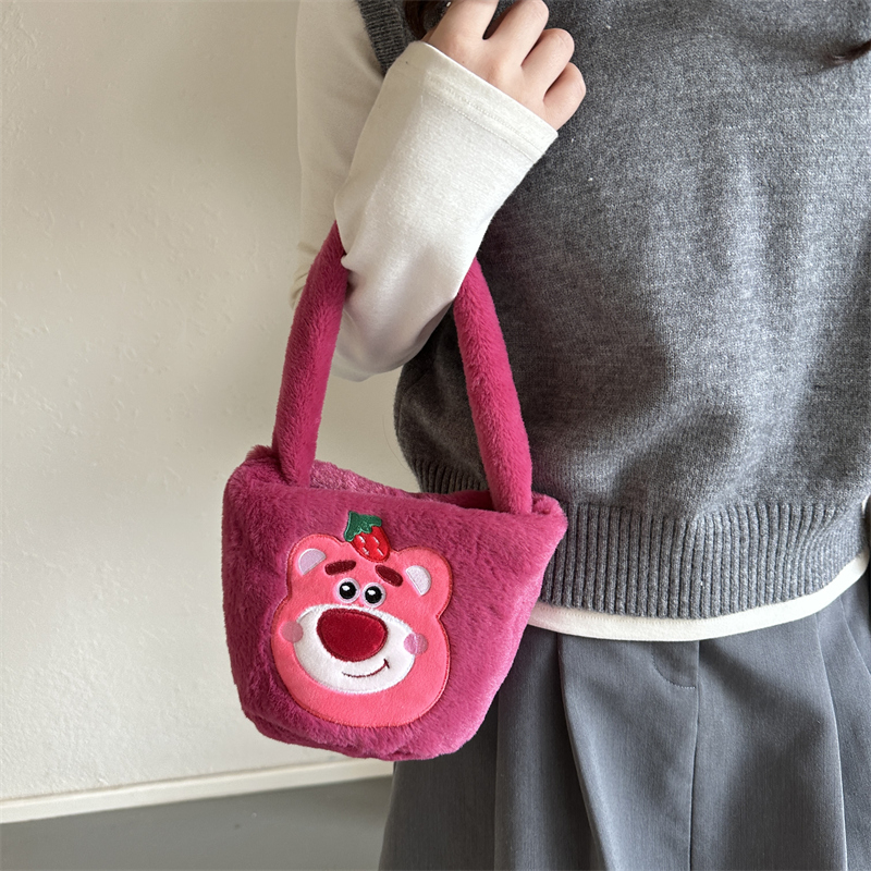 冬季学生卡通玉桂狗美乐蒂可爱毛绒包包2023新款少女手提包便当包