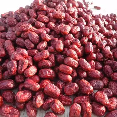 灰枣皮薄肉厚核小肉质细腻 清甜干湿适度 农家红枣500克包邮