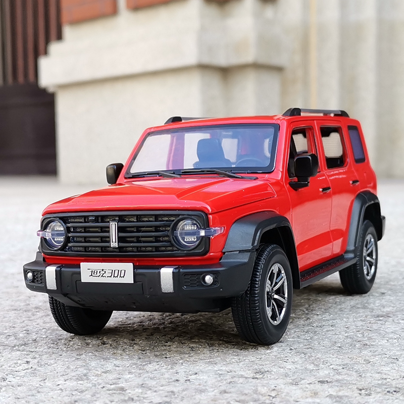 1:24魏派坦克300 声光回力儿童金属玩具车仿真合金小汽车模型摆件