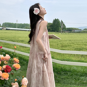 法式减龄粉色扎染无袖背心连衣裙女夏2025新款甜美显瘦多巴胺长裙图片