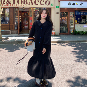 黑色高级感娃娃领连衣裙女2025春季新款双层拼接减龄花边长袖裙子