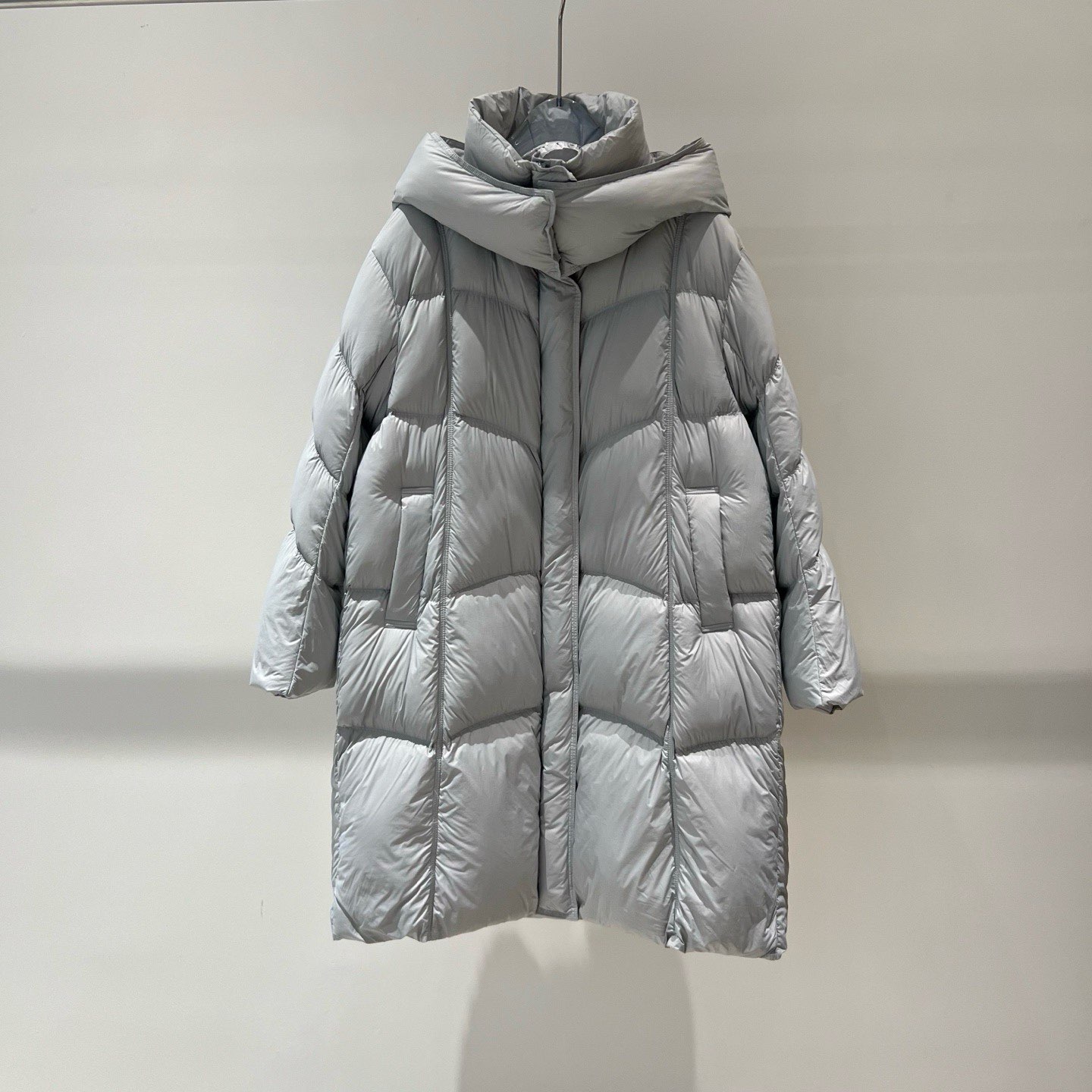 商场同款2025冬装新款灰色中长款连帽羽绒服外套女AR004114-2580