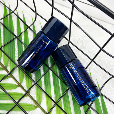 芙珂姿绿茶洁颜水温和卸妆水