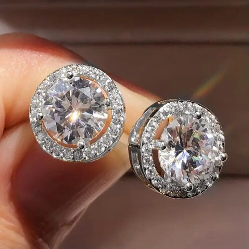 Round diamond studded earrings圆形镶钻耳钉时尚女锆石耳环饰品