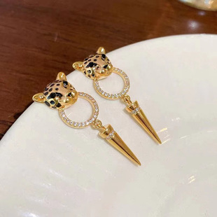 Leopard head earring银针豹子头圆锥吊坠耳钉气质女时尚耳环耳饰