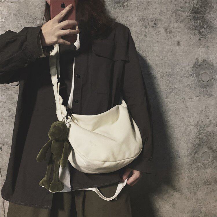 韩国ins暗黑系纯色帆布包ulzzang日系原宿简约百搭学生帆布包斜挎