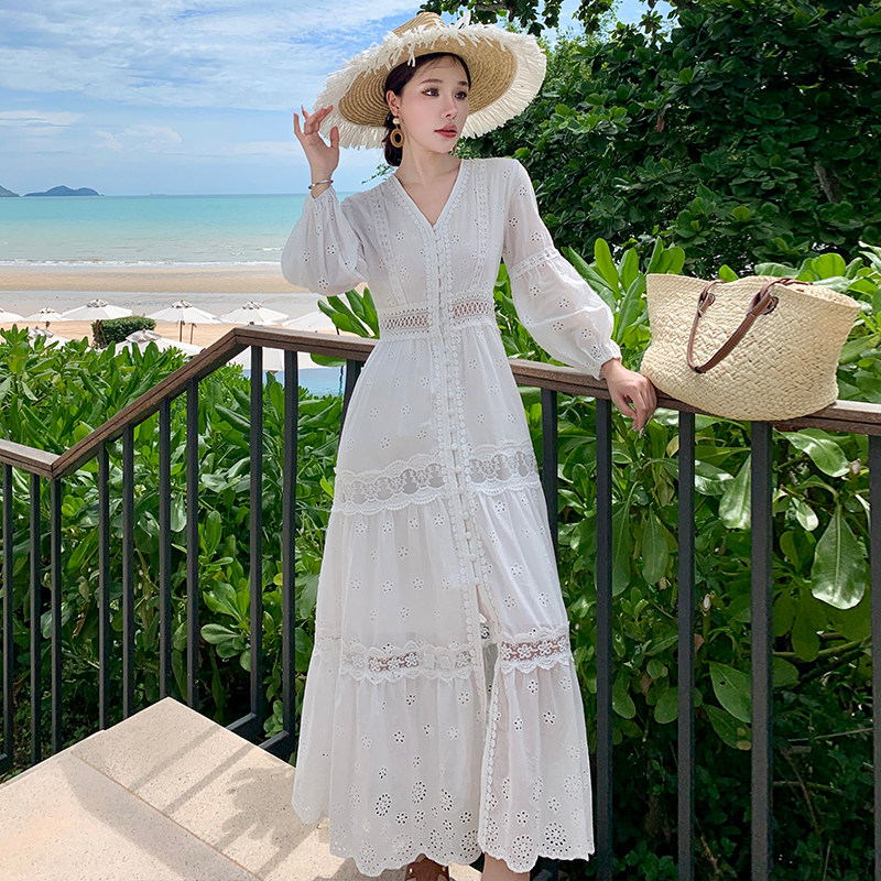 2025年刘亦菲同款夏季白色长裙刺绣连衣裙仙女沙滩裙法式复古蕾丝