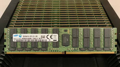 M393A4K40BB0-CPB三星 32G 2RX4 DDR4 2133P RECC 服务器内存条