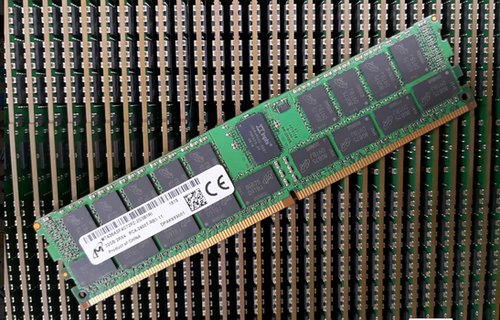 镁光 MTA36ASF4G72PZ-2G3D1QG 32G 2RX4 PC4-2400T DDR4 REG 内存